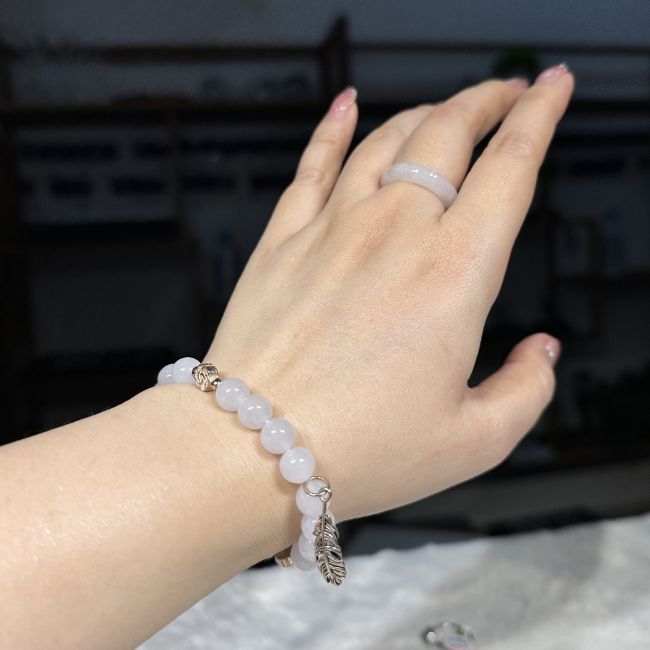 Chuỗi Vòng Tay Ngọc Tinh Tế Phong Cách Thanh Lịch