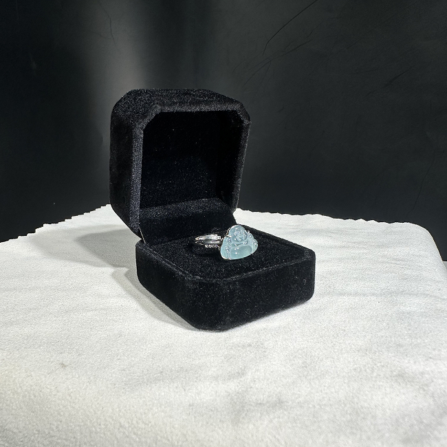 Nhẫn Ngọc Bích Chạm Khắc Khối – Jadeite Xanh Đậm + Mã N002