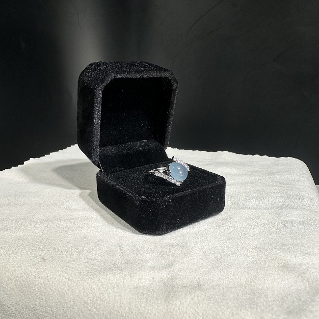 Nhẫn Ngọc Bích Cabochon Đôi (Toi et Moi) – Jadeite Xanh Đậm + Mã N013
