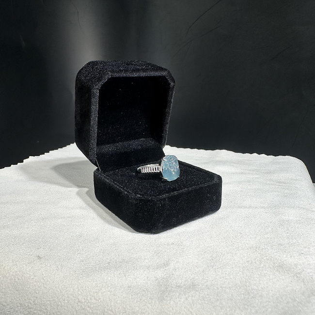 Nhẫn Ngọc Bích Chạm Khắc Cabochon – Jadeite Xanh Đậm + Mã N030