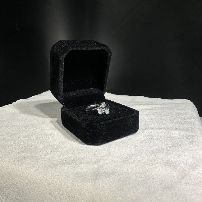 Nhẫn Ngọc Bích Cabochon Đôi Đá Vuông – Jadeite Xanh Nhạt + Mã N290